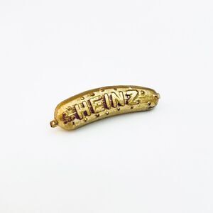 Vintage Heinz Gold Pickle Pin Brooch
